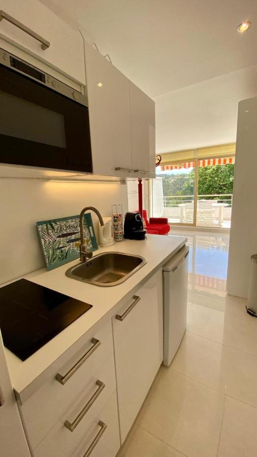 Apartamento Charming Studio With Pool In Saint Tropez Exterior foto